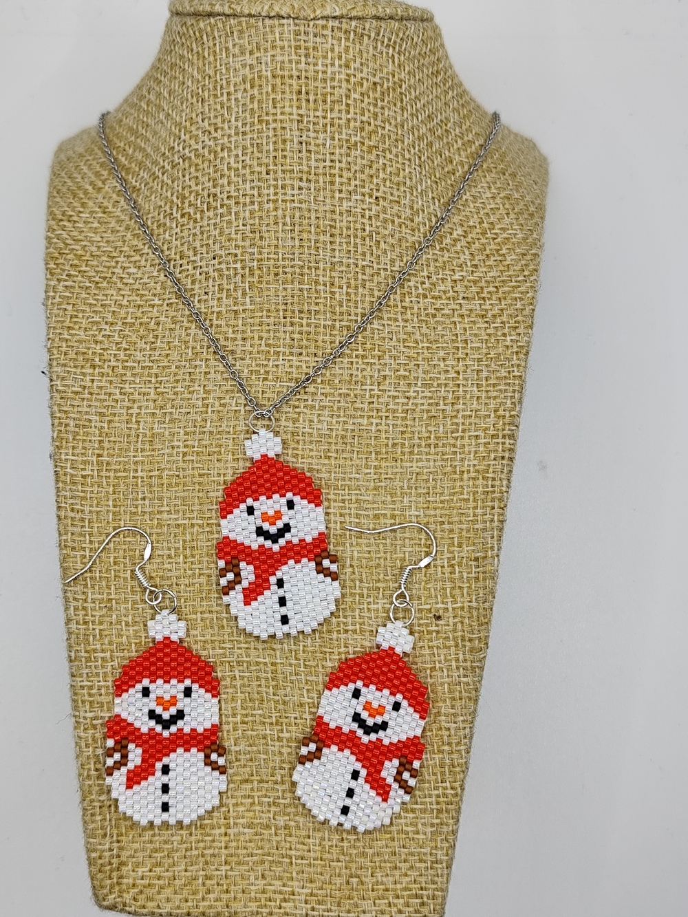 Festive Red and White Beaded Snowman Necklace and Earring Set